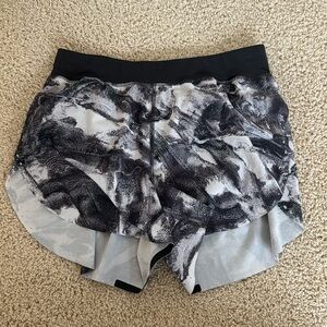 Find your Pace Lulu Shorts